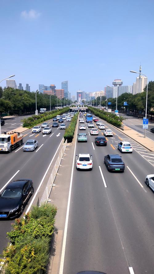 指标邑北京车牌出租市场深度解析：老司机教你如何避开90%的坑